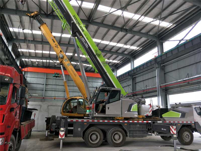 渌口区高空车出租需要注意哪些安全事项？